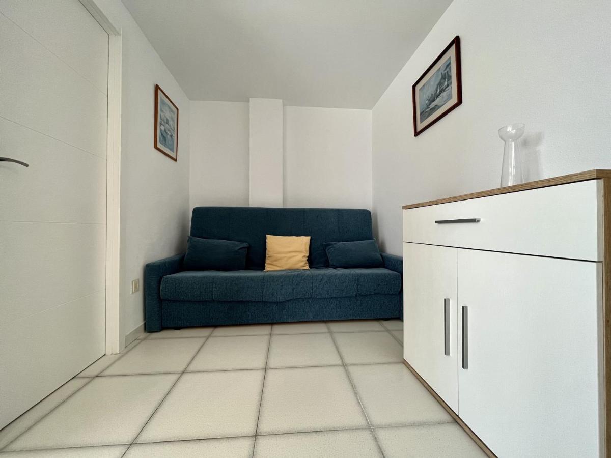 Primera Linea Con Piscina En Calpe Exterior photo